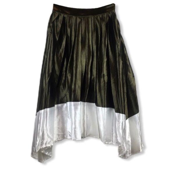 NWT English Factory Green White Asymmetrical Pleated Midi Flare Satin Skirt XL - Picture 5 of 6